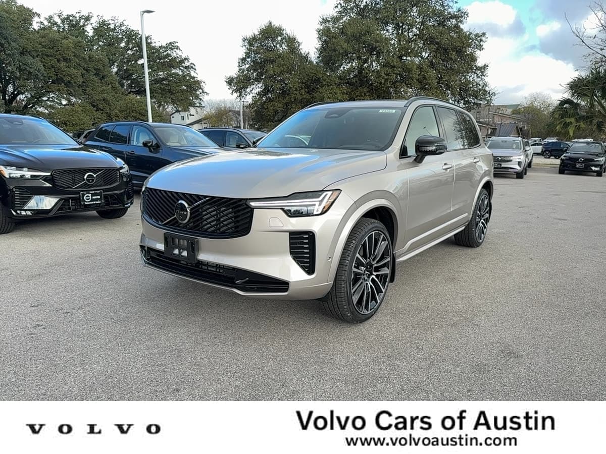 2026 Volvo XC90 - Image 1