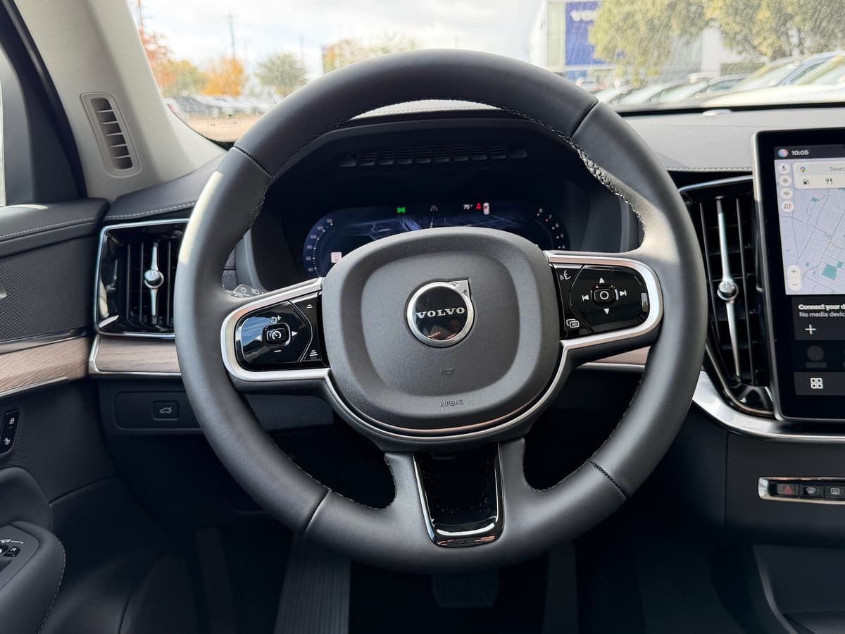 2026 Volvo XC90 - Image 15