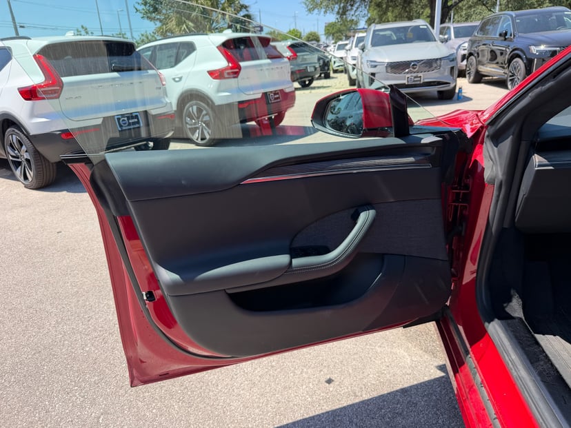 2021 Tesla Model S - Image 19
