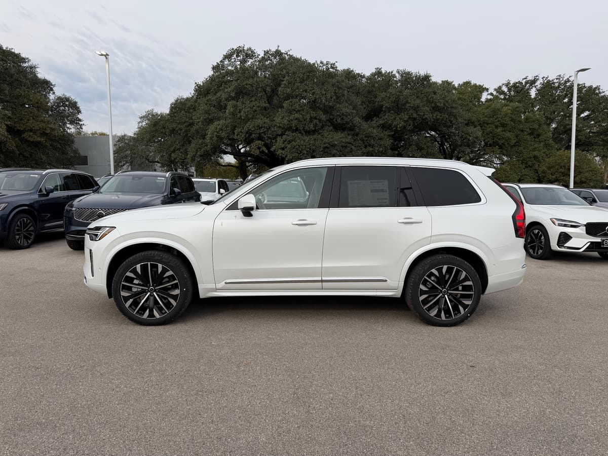 2026 Volvo XC90 - Image 3