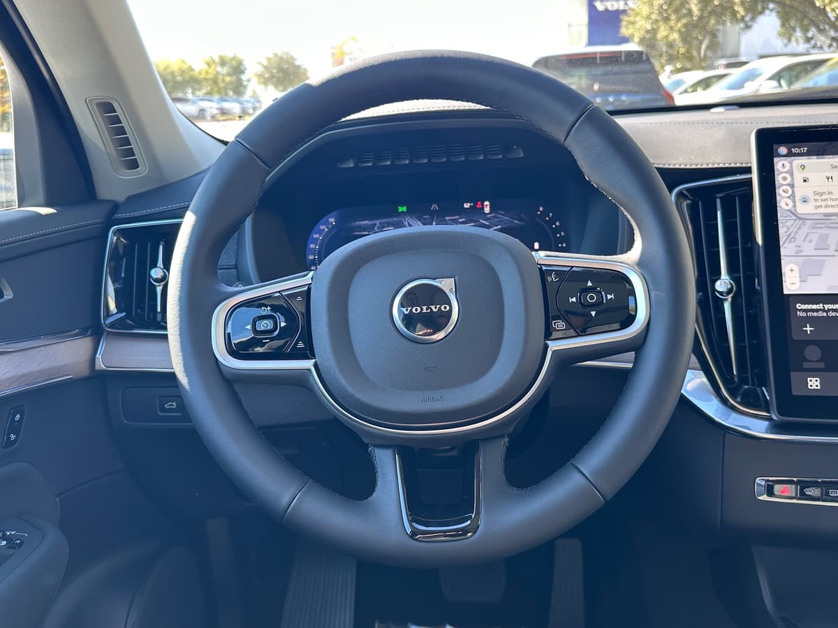 2026 Volvo XC90 - Image 15