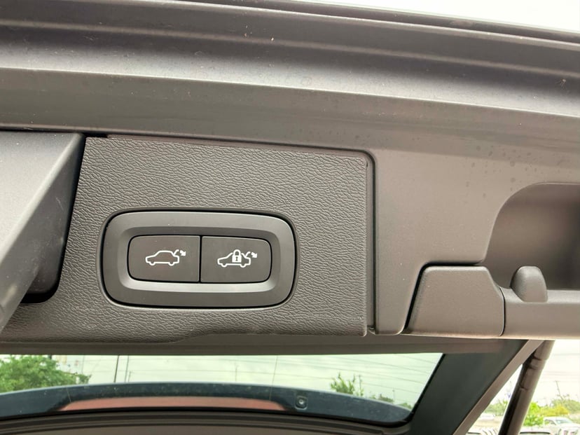 2023 Volvo XC60 - Image 23