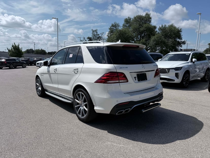 2018 Mercedes-Benz AMG GLE 63 - Image 3