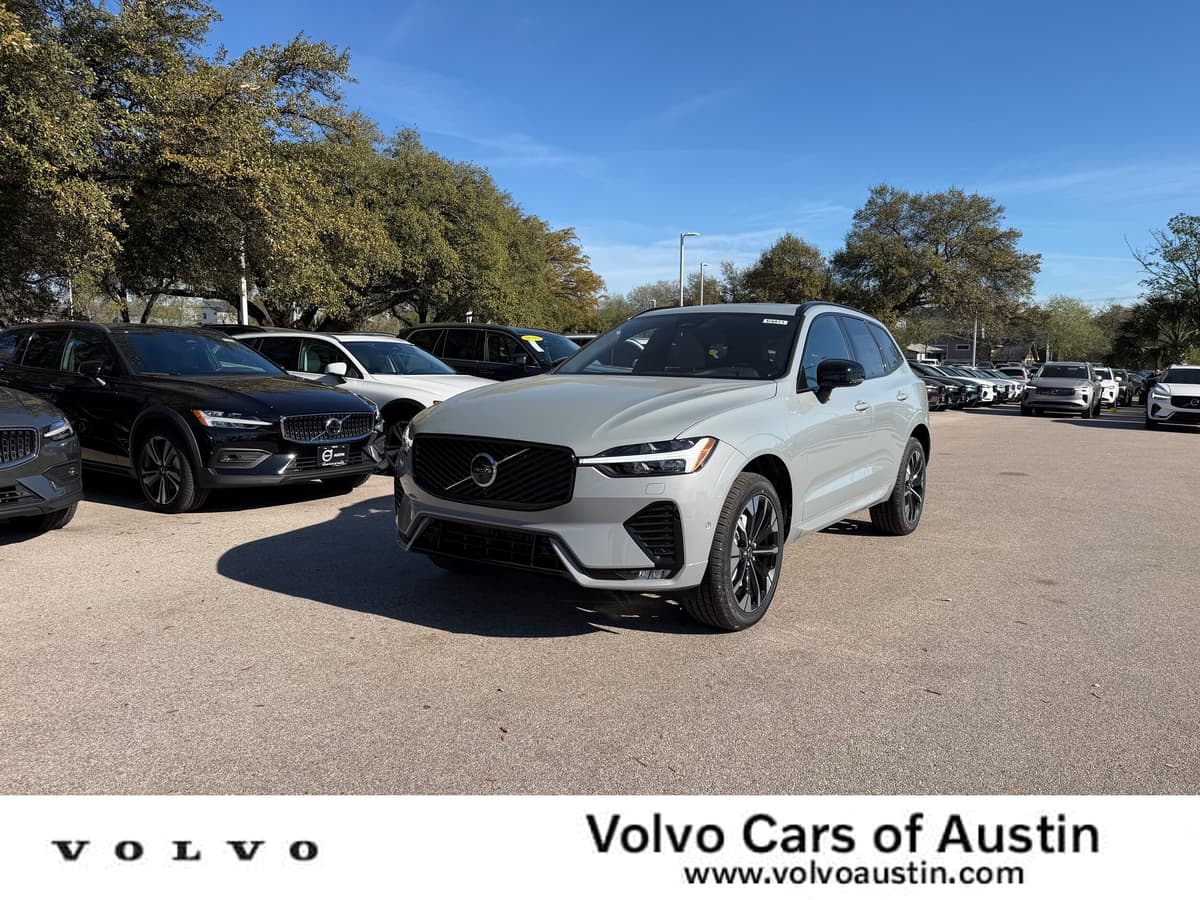 2026 Volvo XC60 - Image 1