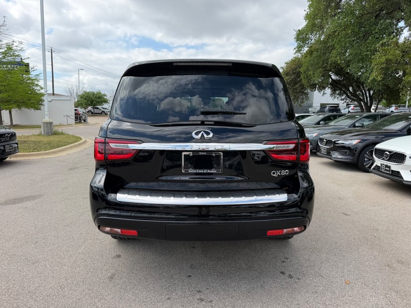 2019 INFINITI QX80 - Image 4