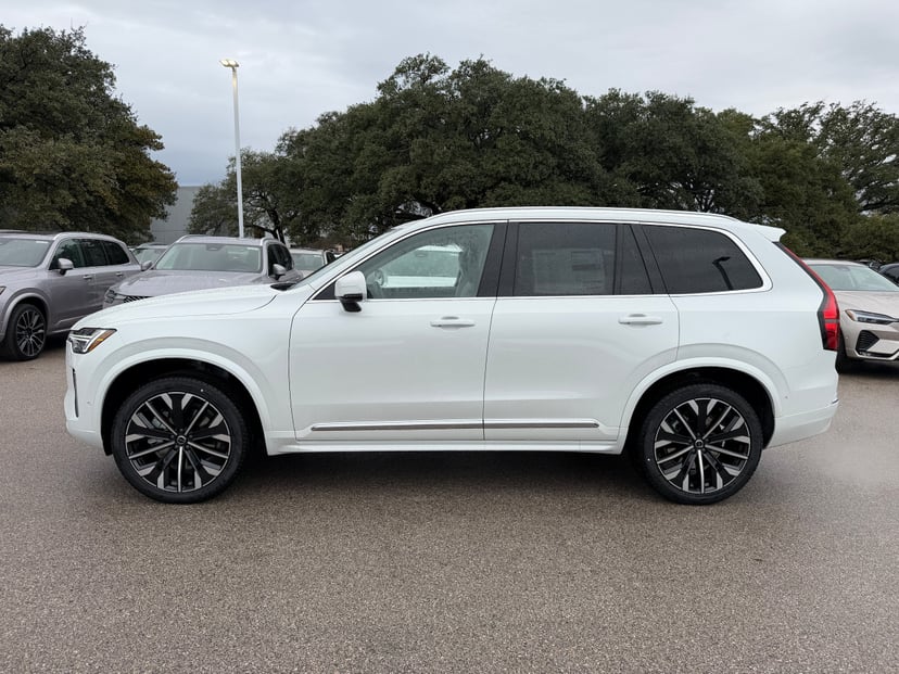 2026 Volvo XC90 - Image 2