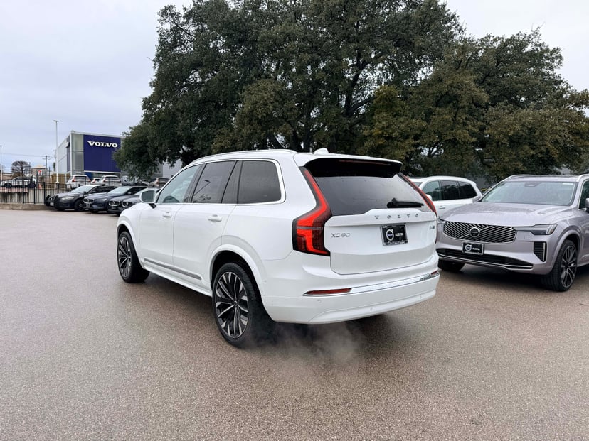 2026 Volvo XC90 - Image 4