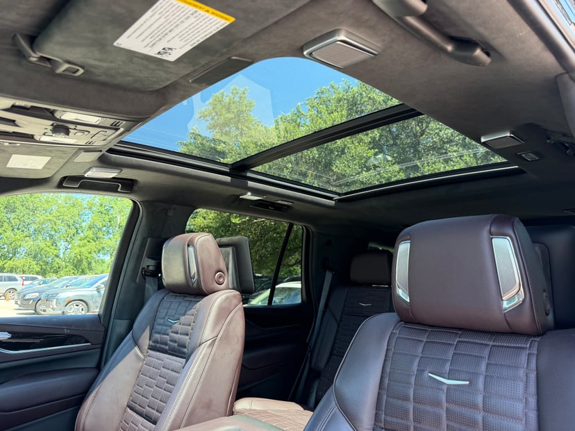 2024 CADILLAC Escalade - Image 26