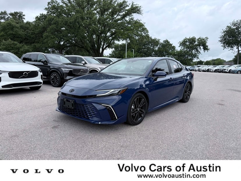 2025 Toyota Camry - Image 2