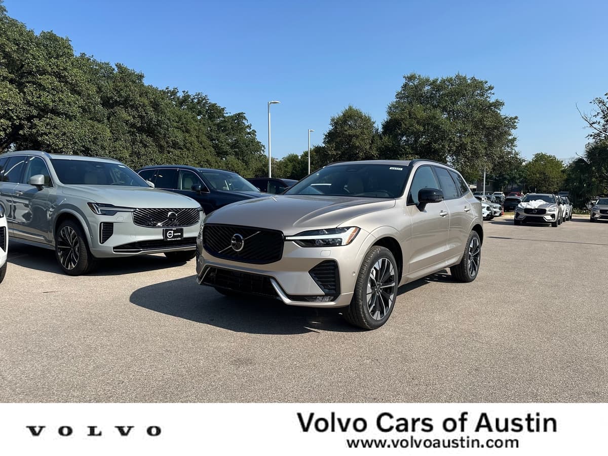 2026 Volvo XC60 - Image 1
