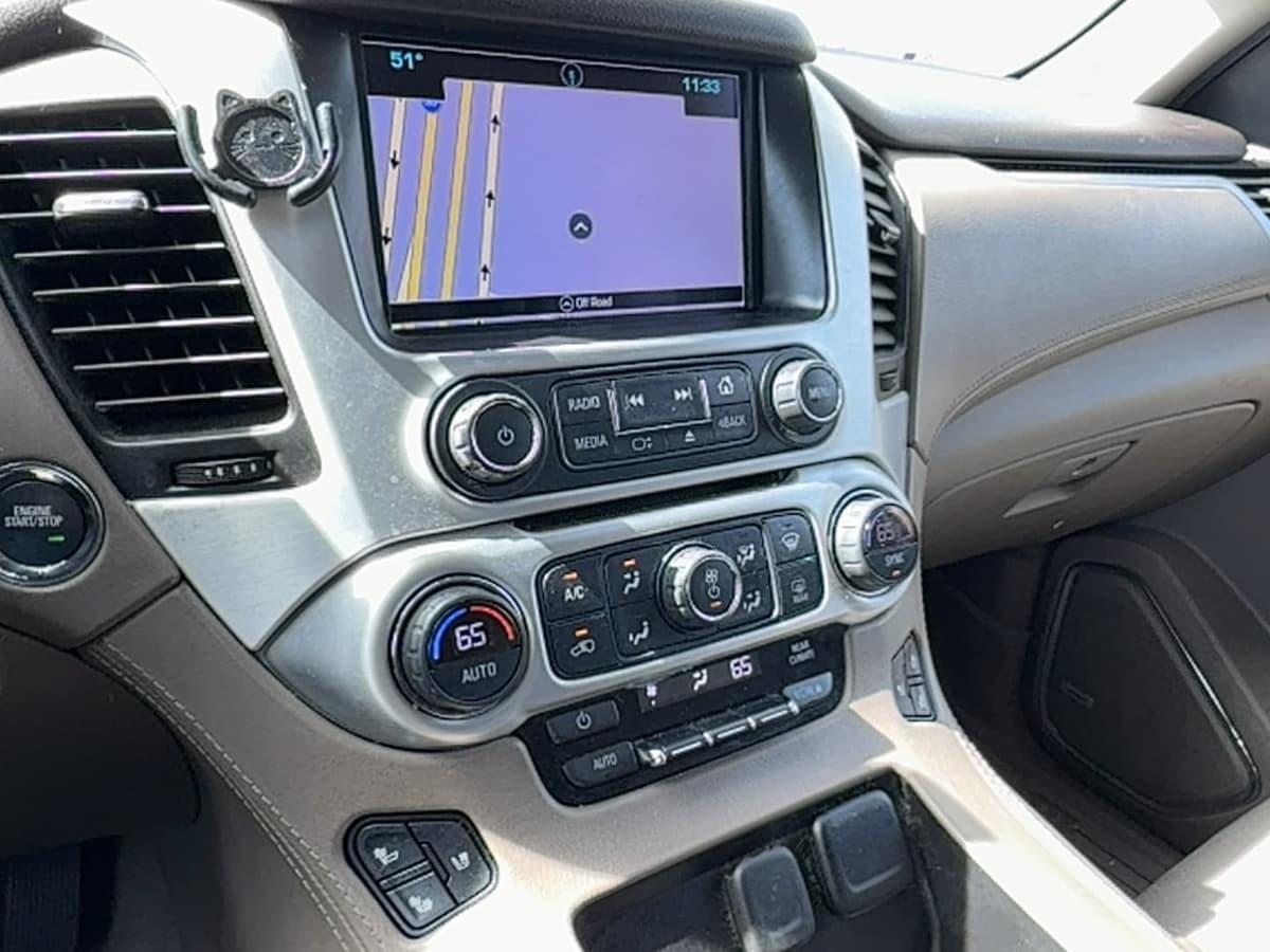 2017 GMC Yukon XL - Image 23