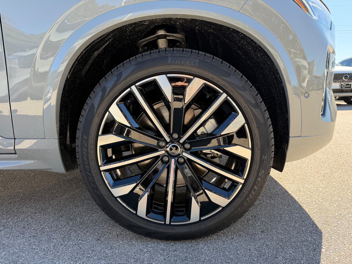 2026 Volvo XC90 - Image 7
