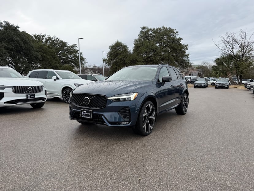 2026 Volvo XC60 - Image 1