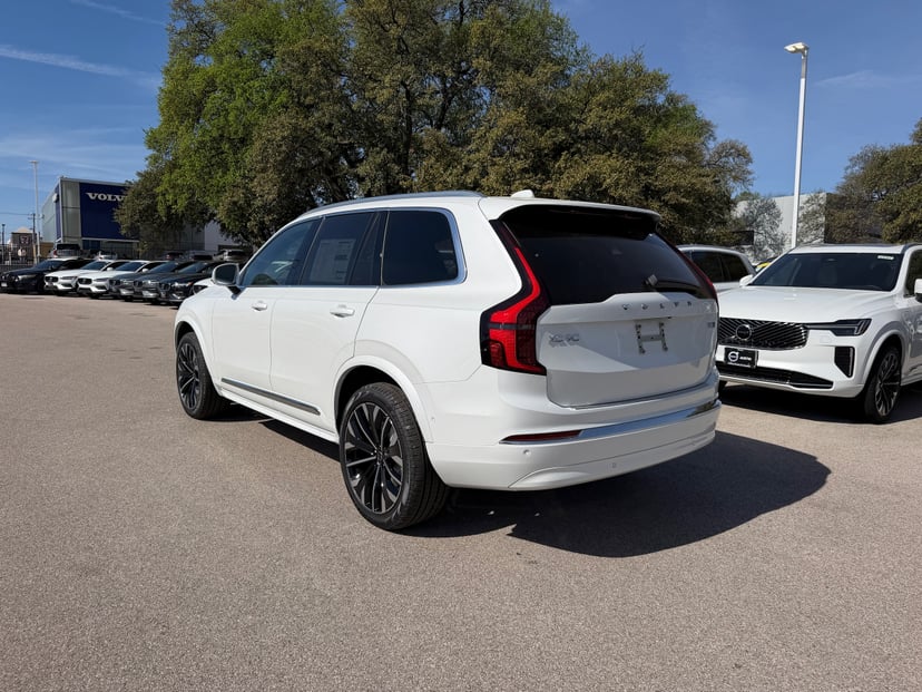 2026 Volvo XC90 - Image 4