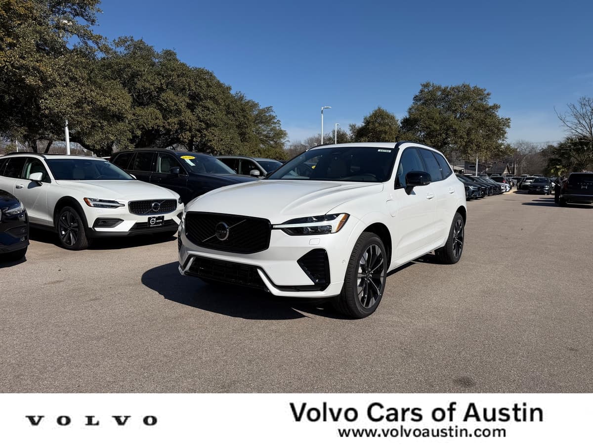 2026 Volvo XC60 plug-in hybrid - Image 1