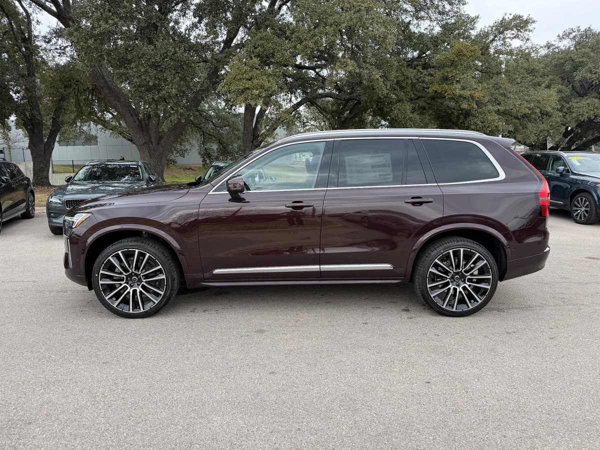 2026 Volvo XC90 - Image 3
