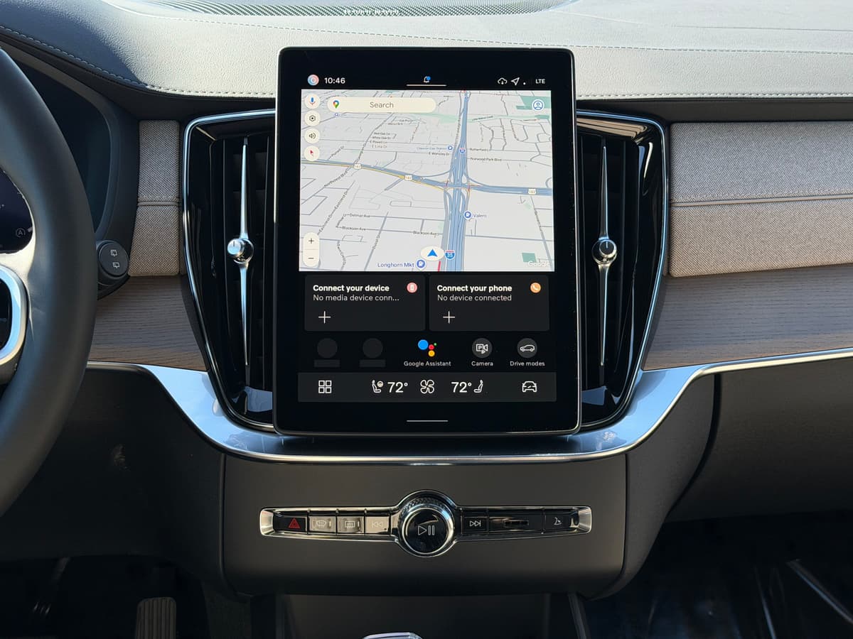 2026 Volvo XC90 - Image 13