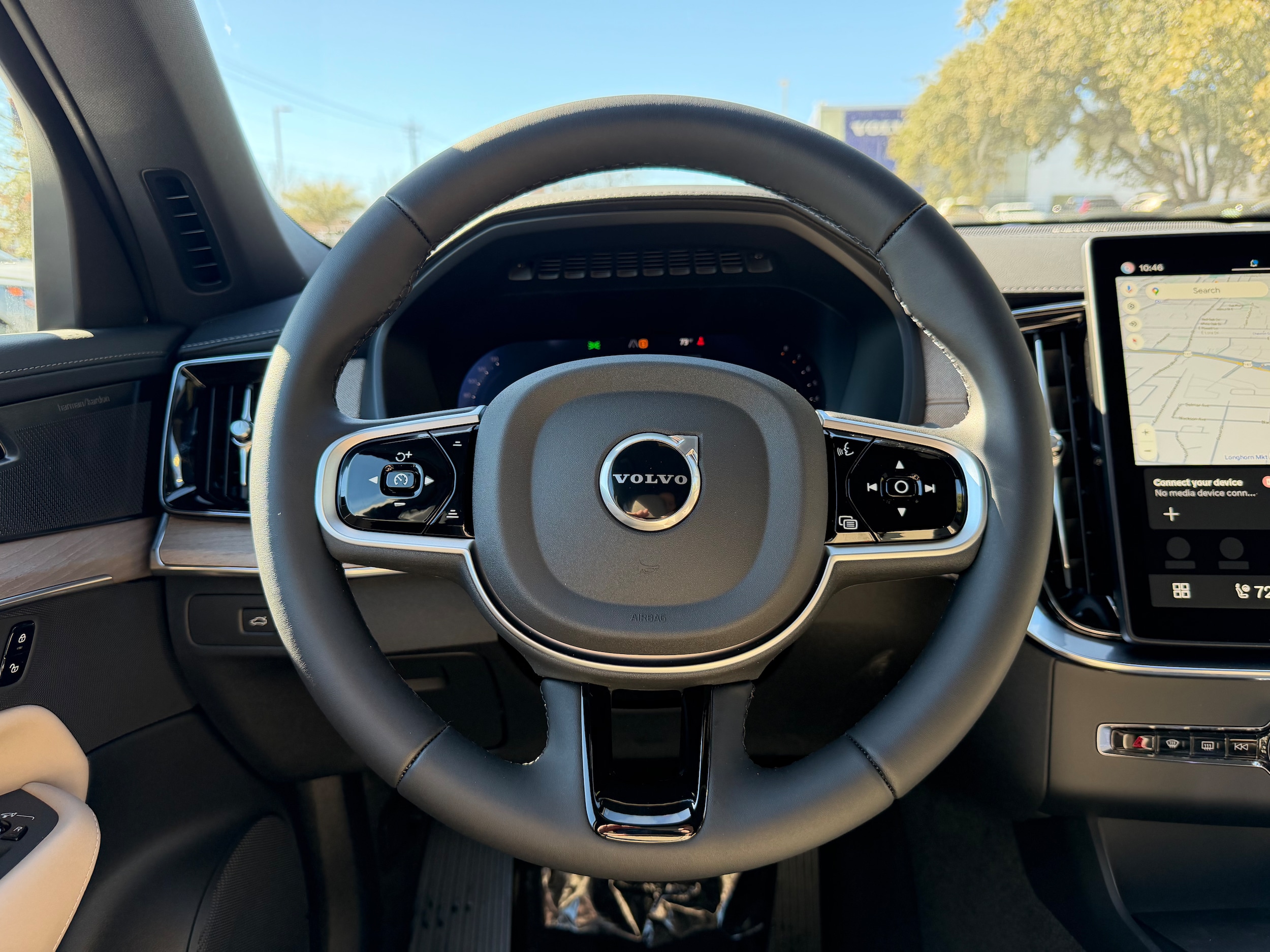 2026 Volvo XC90 - Image 15