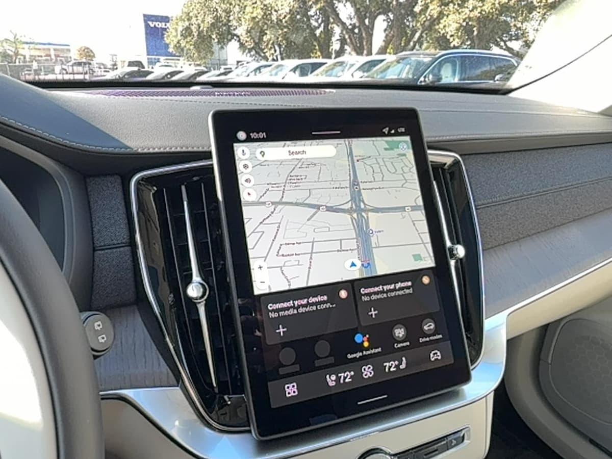 2026 Volvo XC90 - Image 22