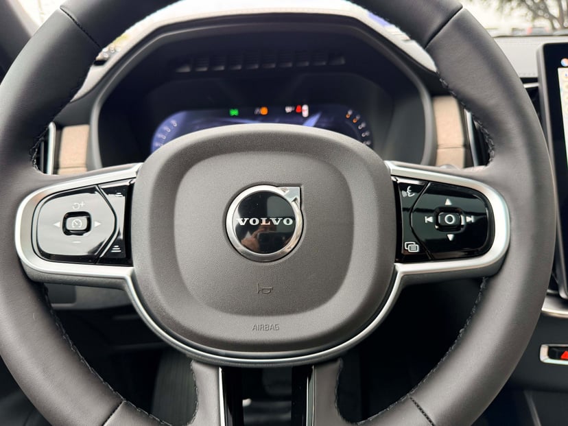2026 Volvo XC90 - Image 19