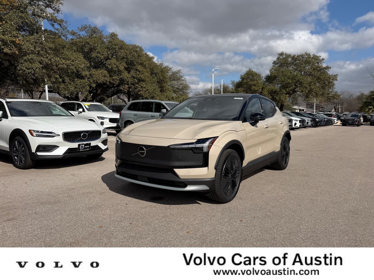 2026 Volvo EX30 Cross Country - Image 1