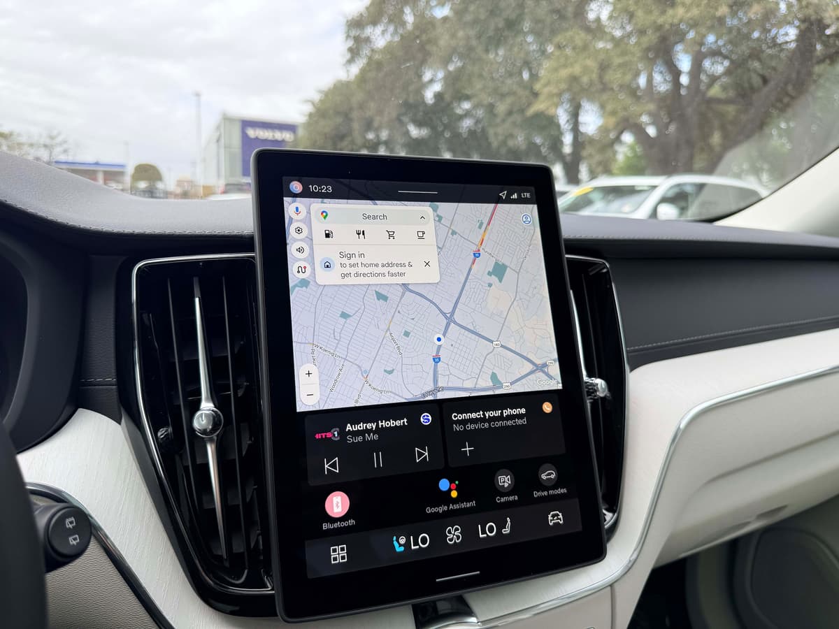 2026 Volvo XC60 - Image 21