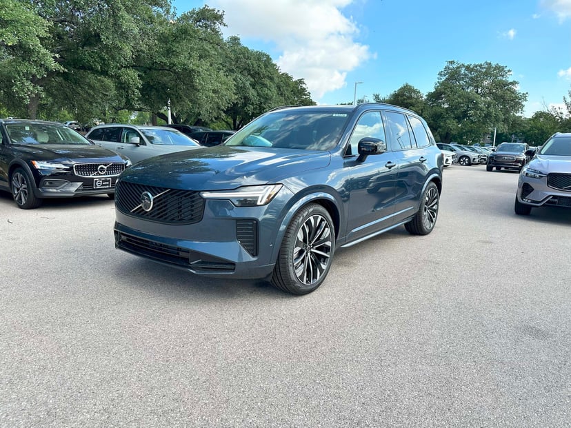 2026 Volvo XC90 - Image 1