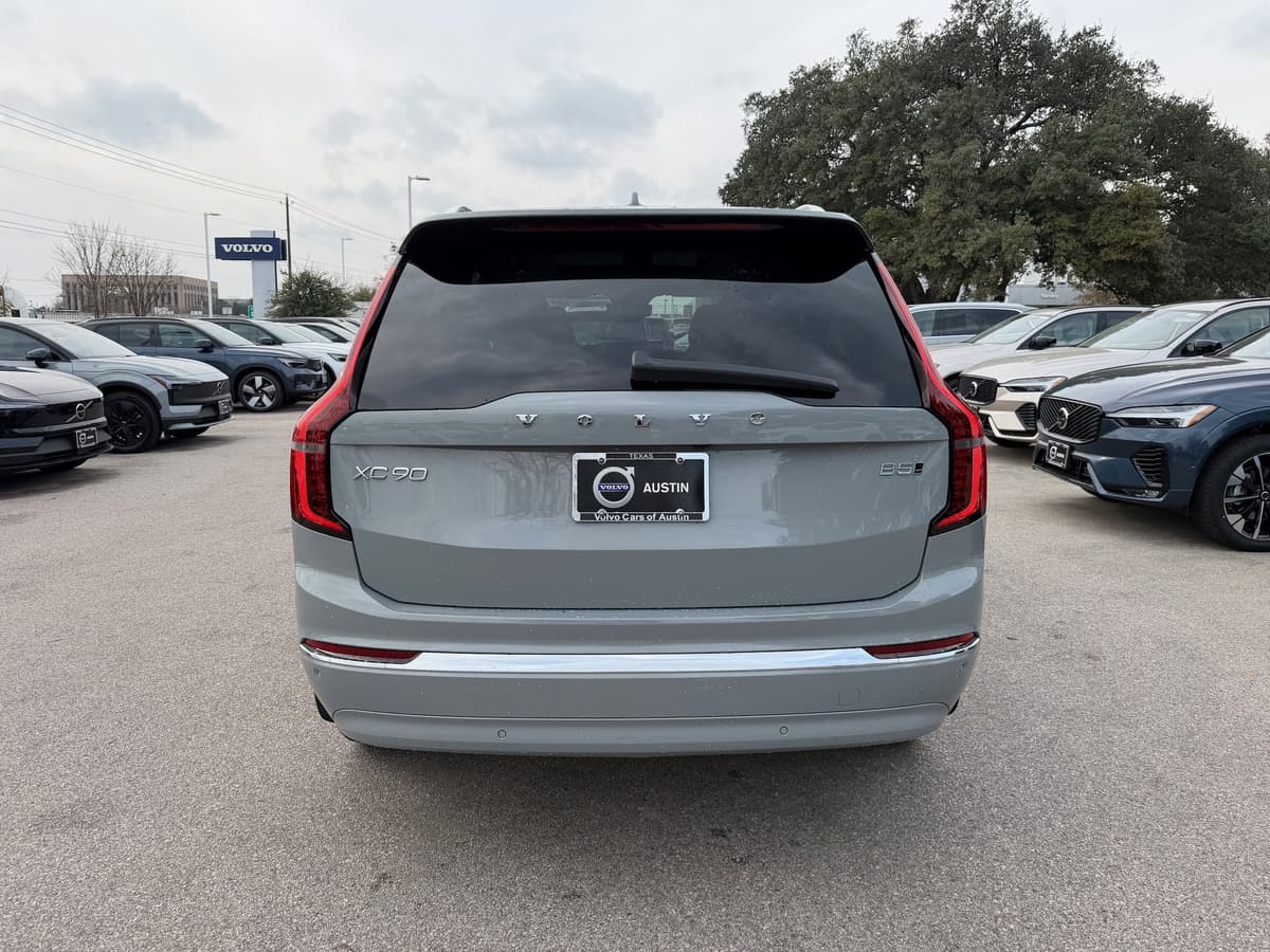 2026 Volvo XC90 - Image 5