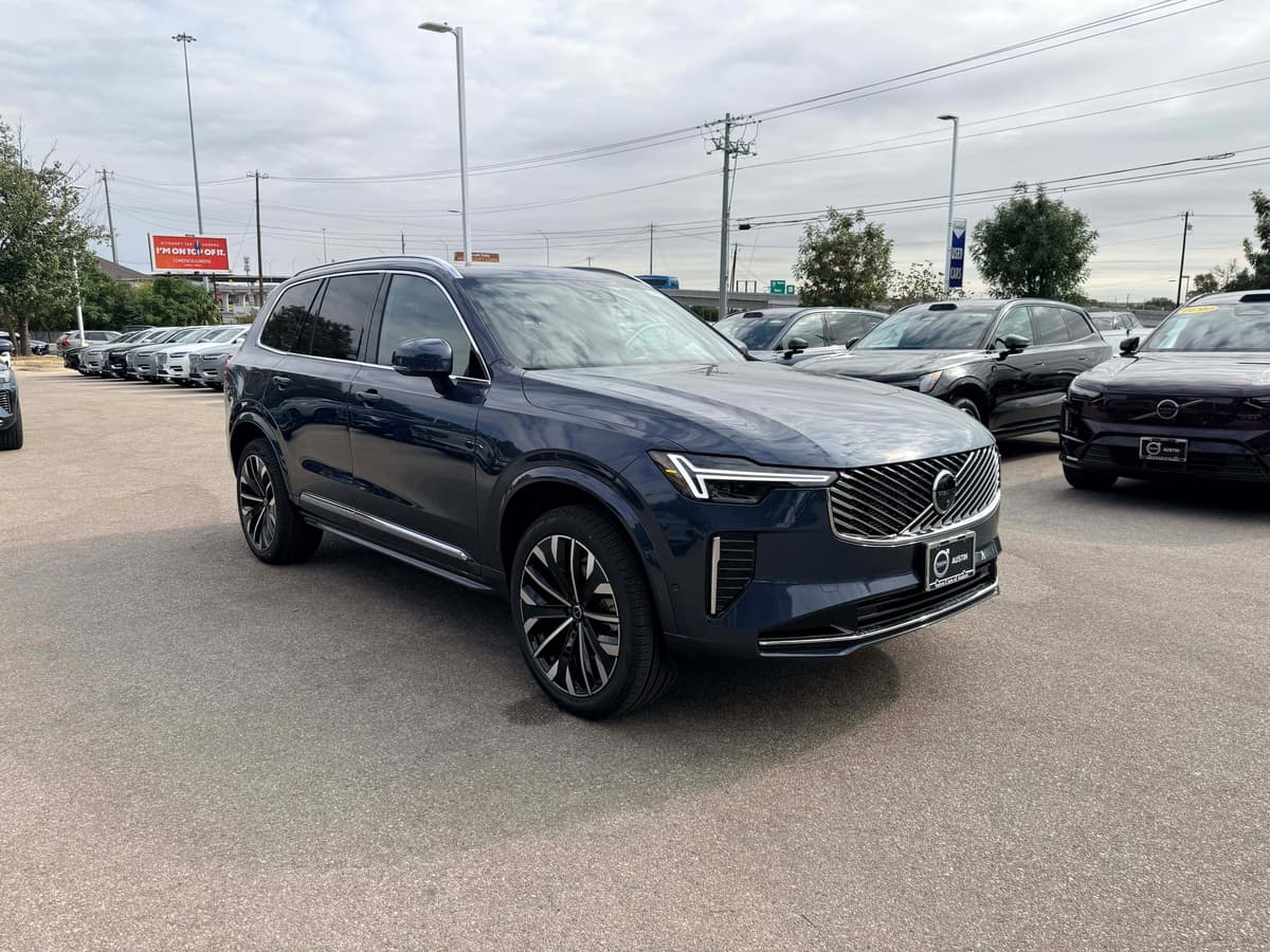 2026 Volvo XC90 - Image 7