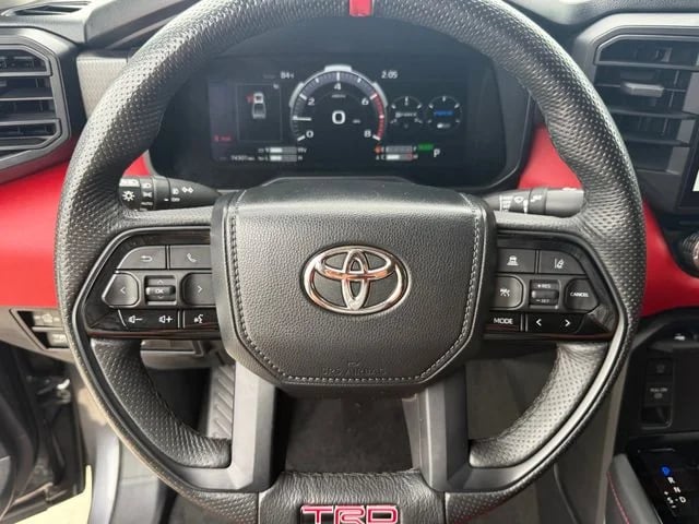 2023 Toyota Tundra Hybrid - Image 15