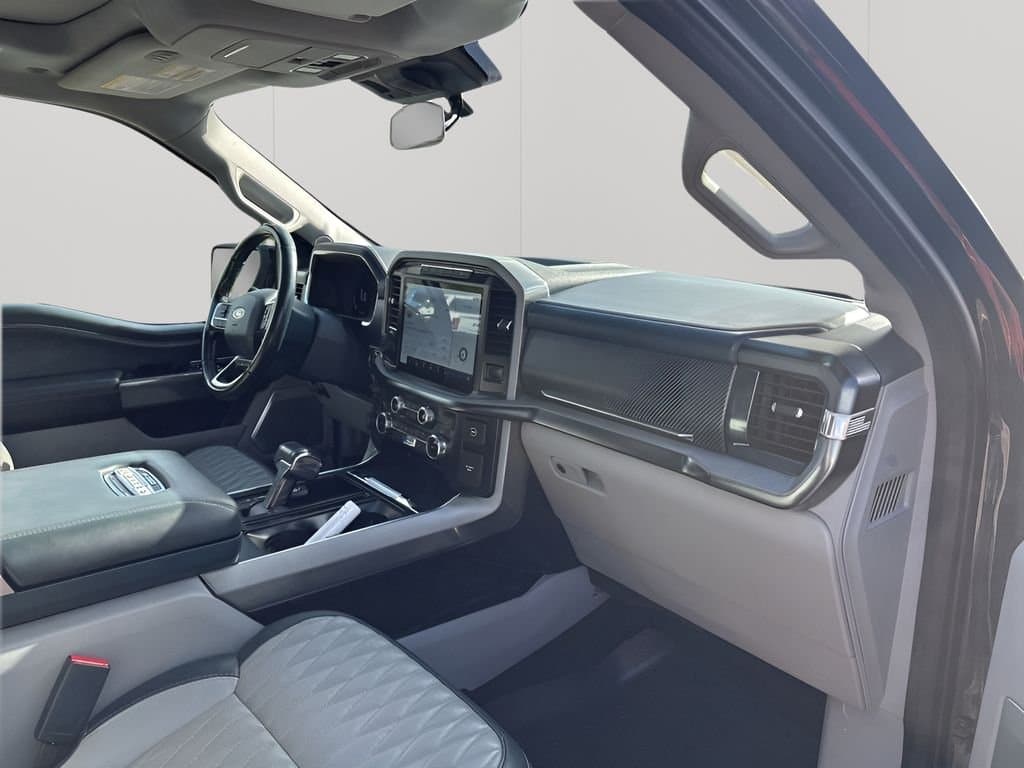 2023 Ford F-150 - Image 13