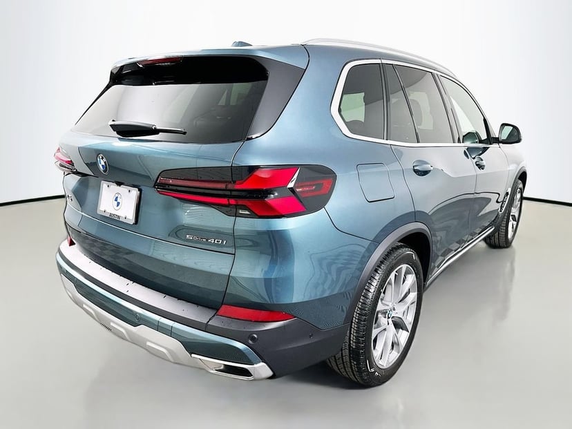 2026 BMW X5 - Image 5