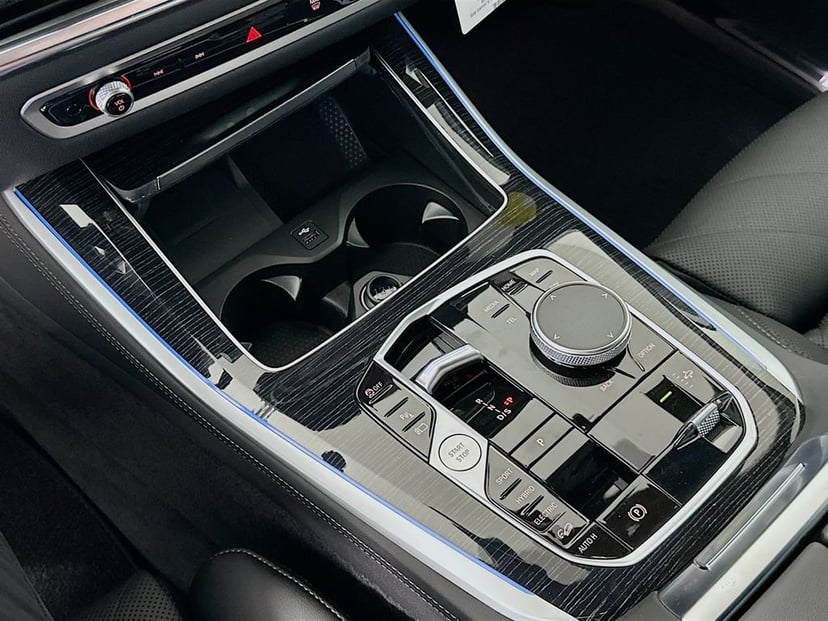 2026 BMW X5 - Image 15