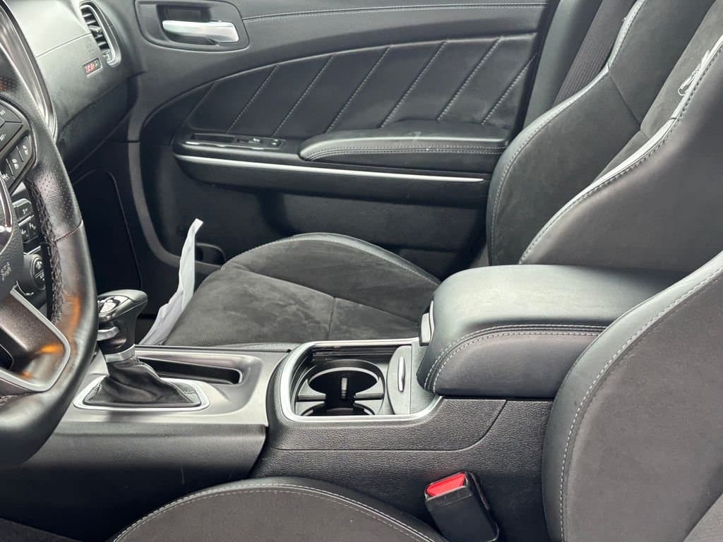 2023 Dodge Charger - Image 9