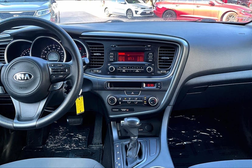 2015 Kia Optima - Image 7