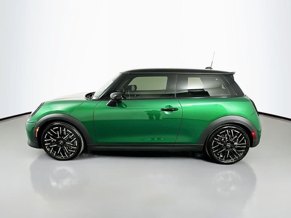 2025 MINI COOPER - Image 9