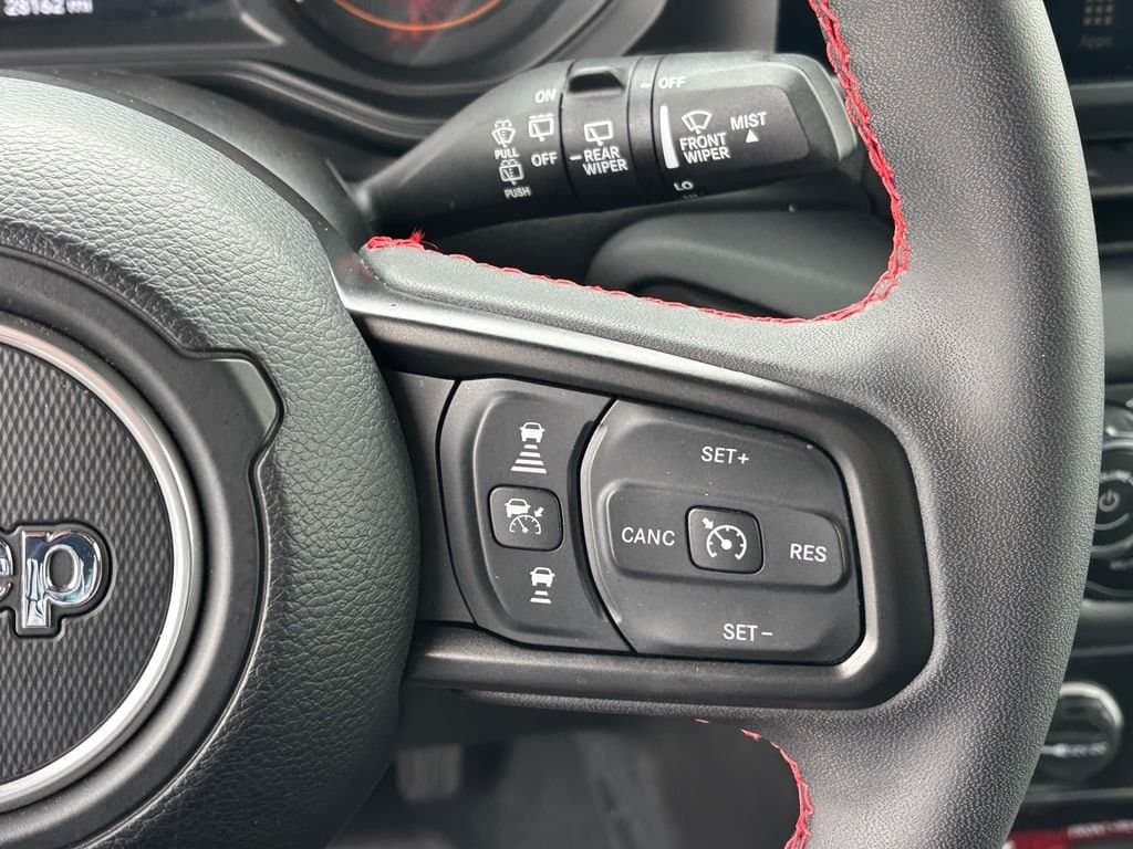 2024 Jeep Wrangler - Image 15
