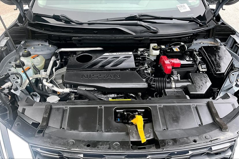 2023 Nissan Rogue - Image 32
