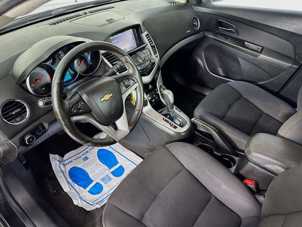 2014 CHEVROLET Cruze - Image 12