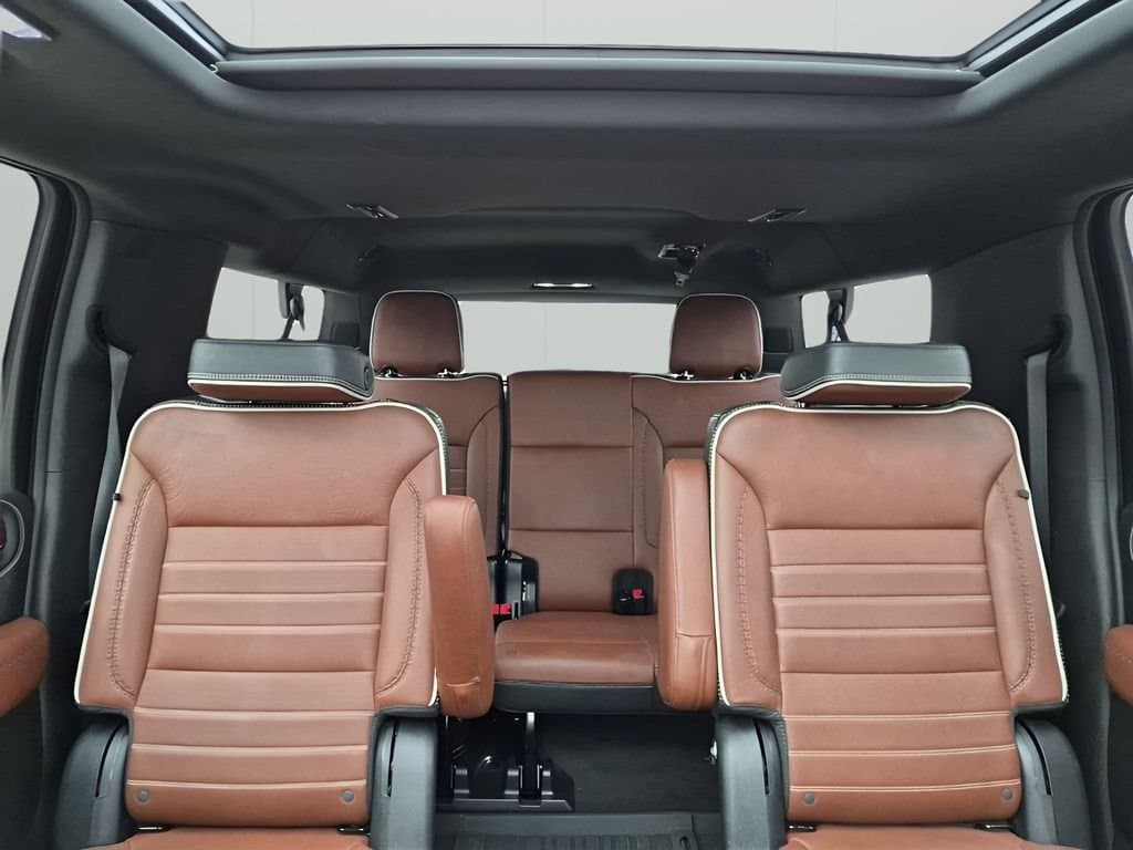 2023 GMC Yukon XL - Image 45