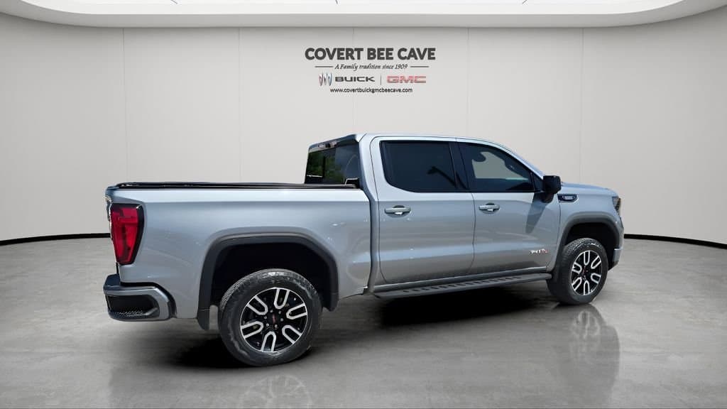 2024 GMC Sierra 1500 - Image 10
