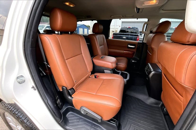 2019 Toyota Sequoia - Image 20