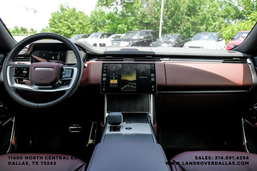 2026 Land Rover Range Rover - Image 17