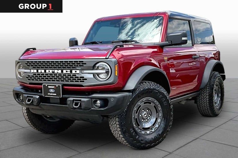 2025 Ford Bronco - Image 1