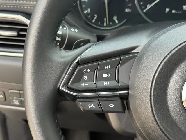 2025 Mazda CX-5 - Image 14