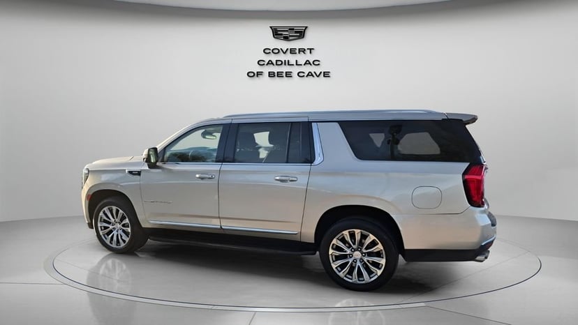 2023 GMC Yukon XL - Image 6