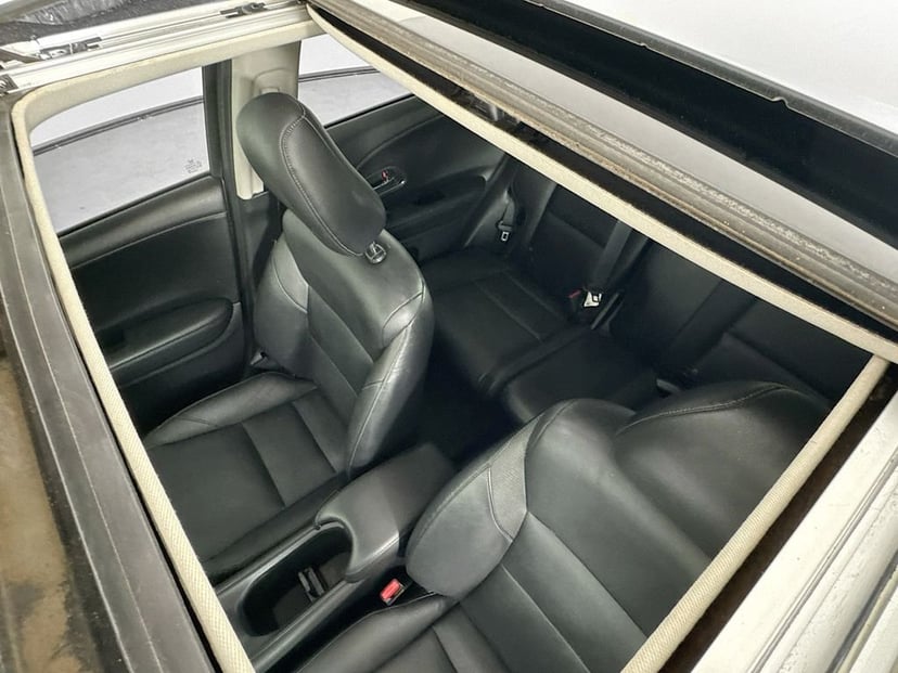 2016 Honda HR-V - Image 26