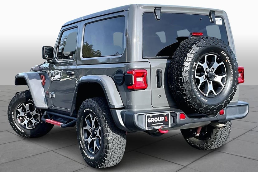 2020 Jeep Wrangler - Image 12