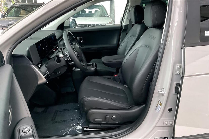 2026 Hyundai IONIQ 5 - Image 7