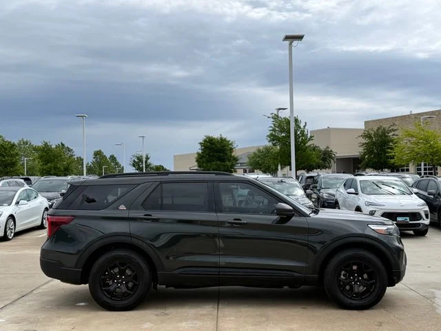 2023 Ford Explorer - Image 6